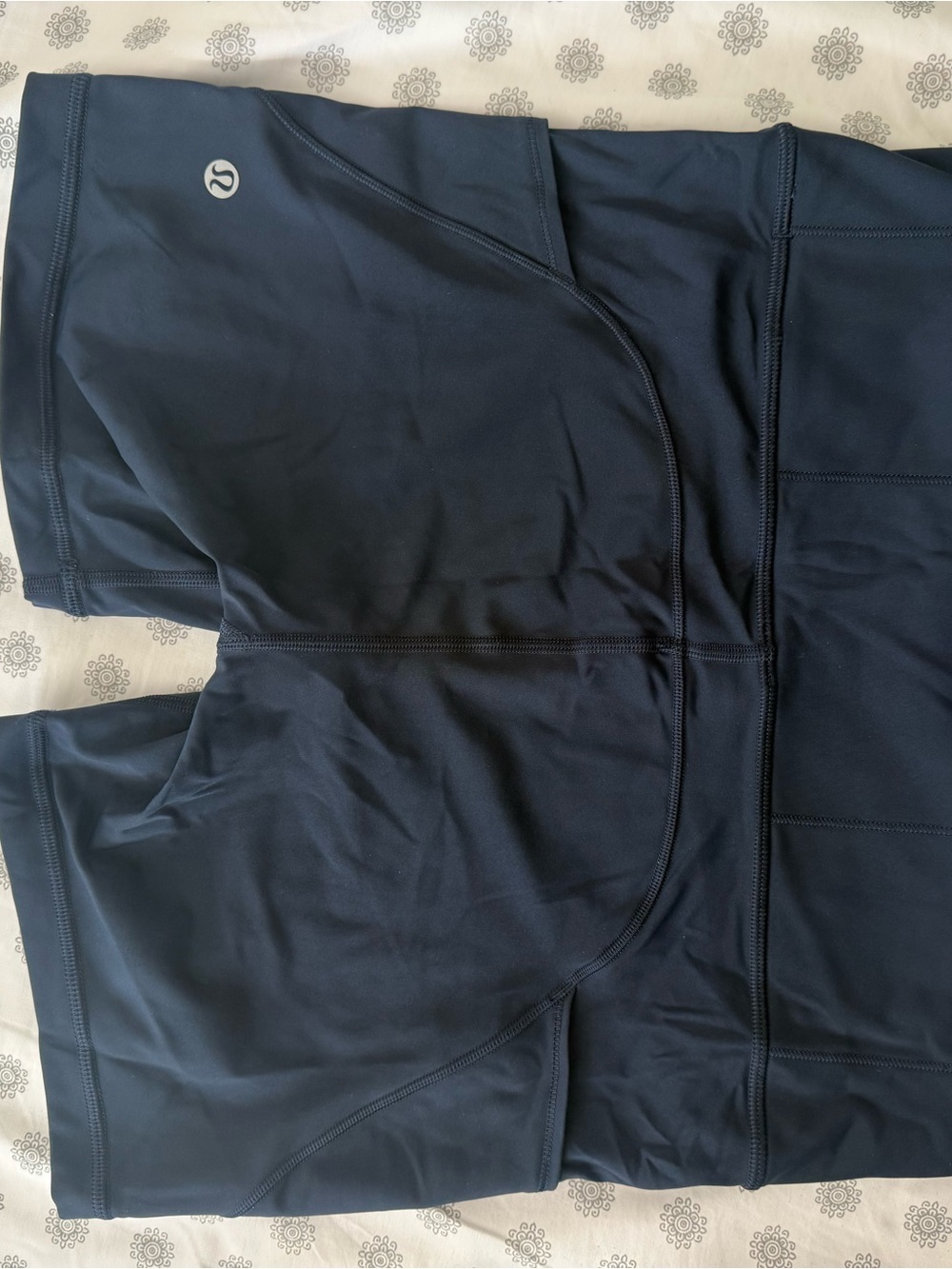 lululemon athletica dark blue bike shorts